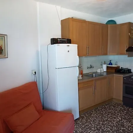 John's Apartment Keramidhion